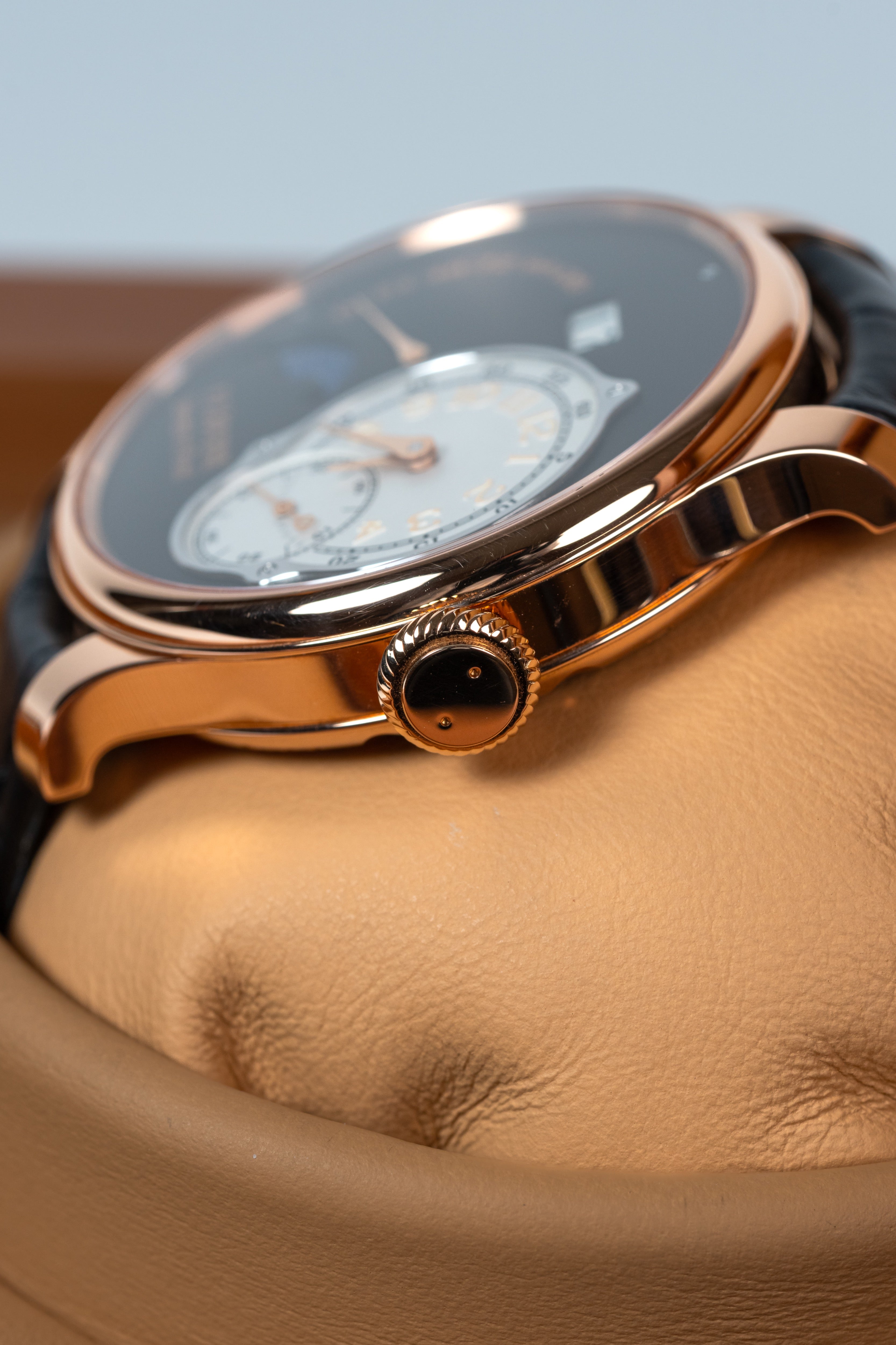 F.P.Journe Boutique Edition Lune (LN) Rose Gold Black Dial Black Leather Strap 40MM Calibre 1300.3