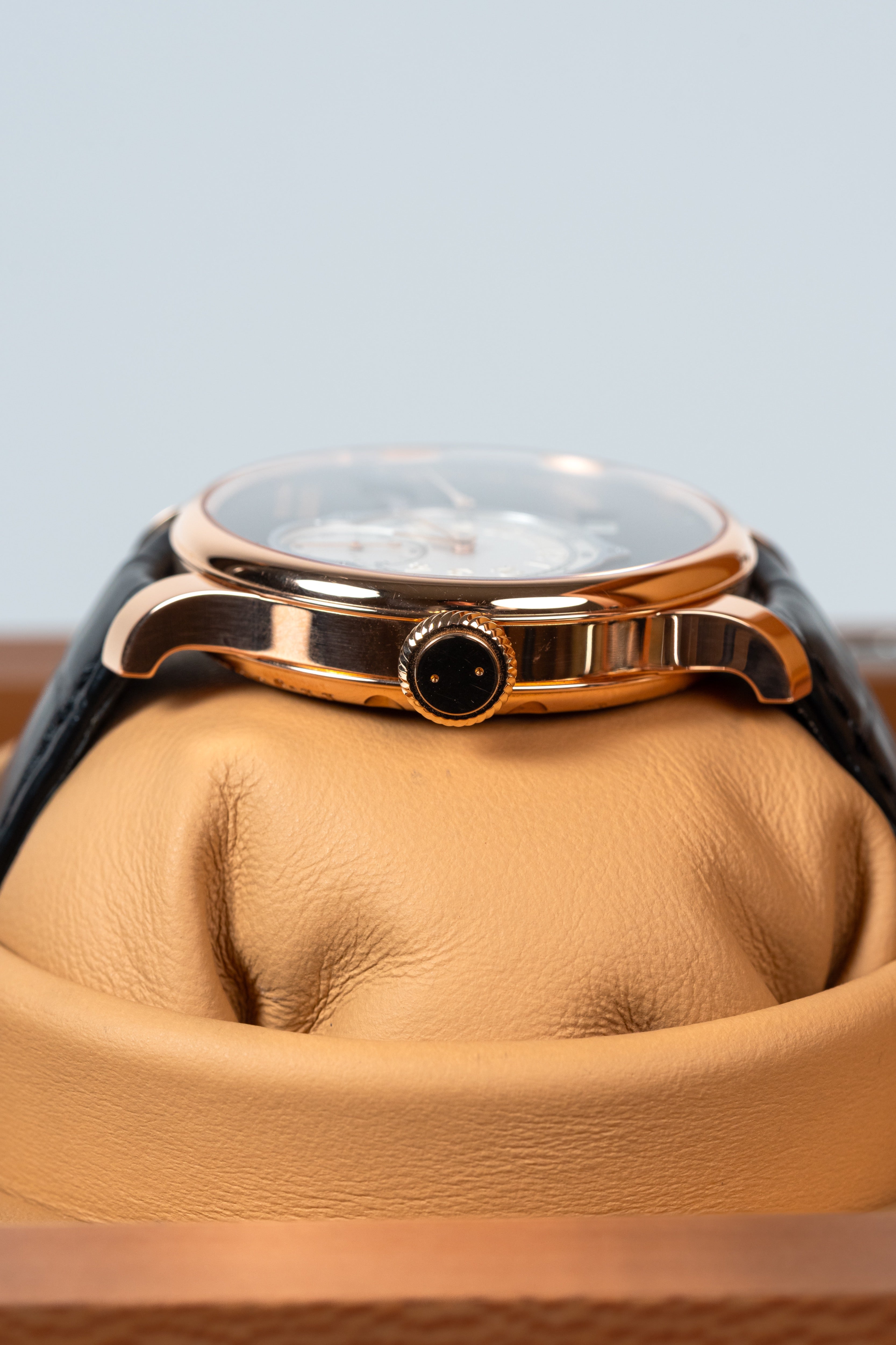 F.P.Journe Boutique Edition Lune (LN) Rose Gold Black Dial Black Leather Strap 40MM Calibre 1300.3