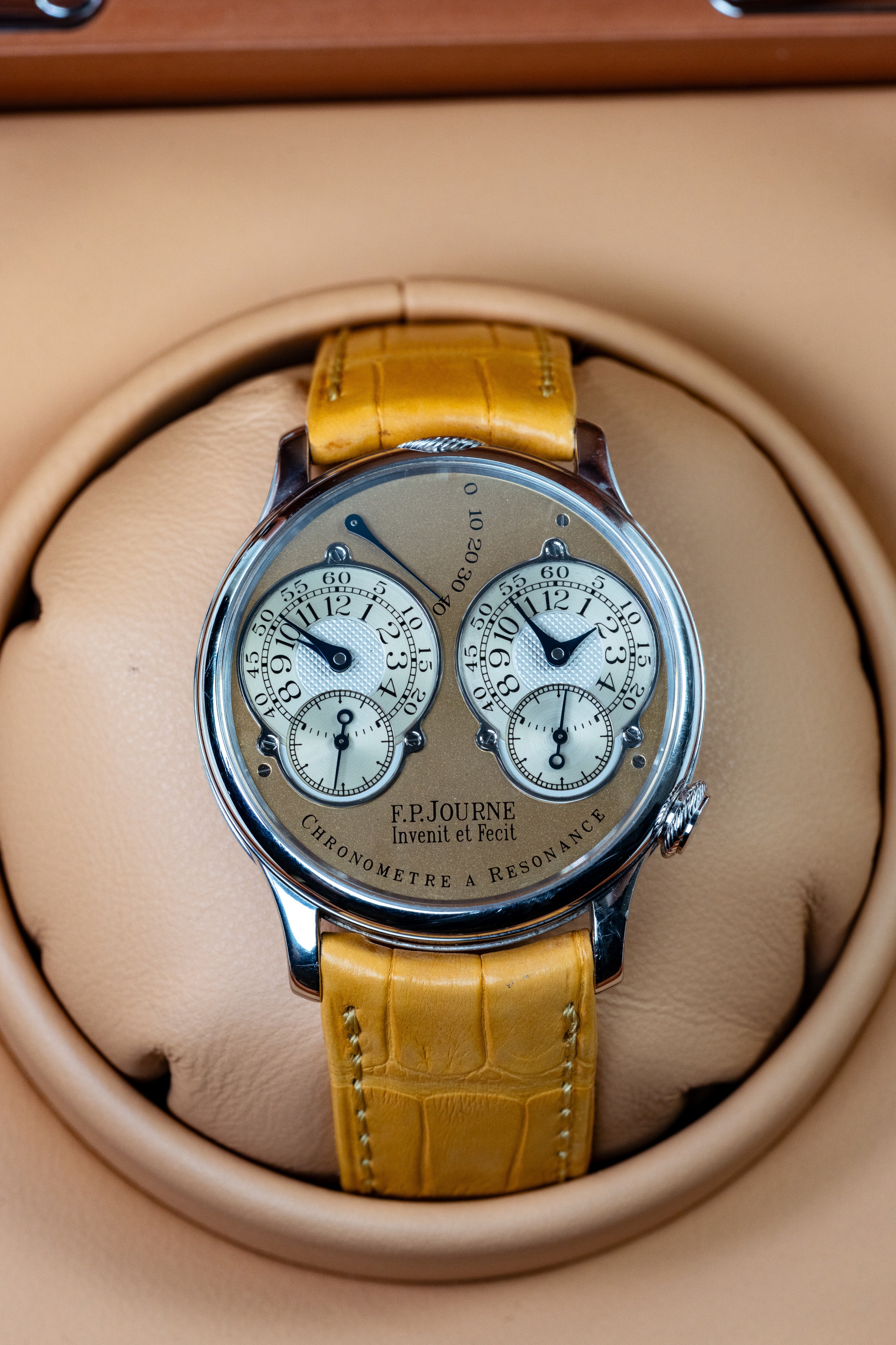 F.P.Journe Chronometre à Resonance (01R) 38MM Platinum Brass Movement Gold Dial Calibre 1499
