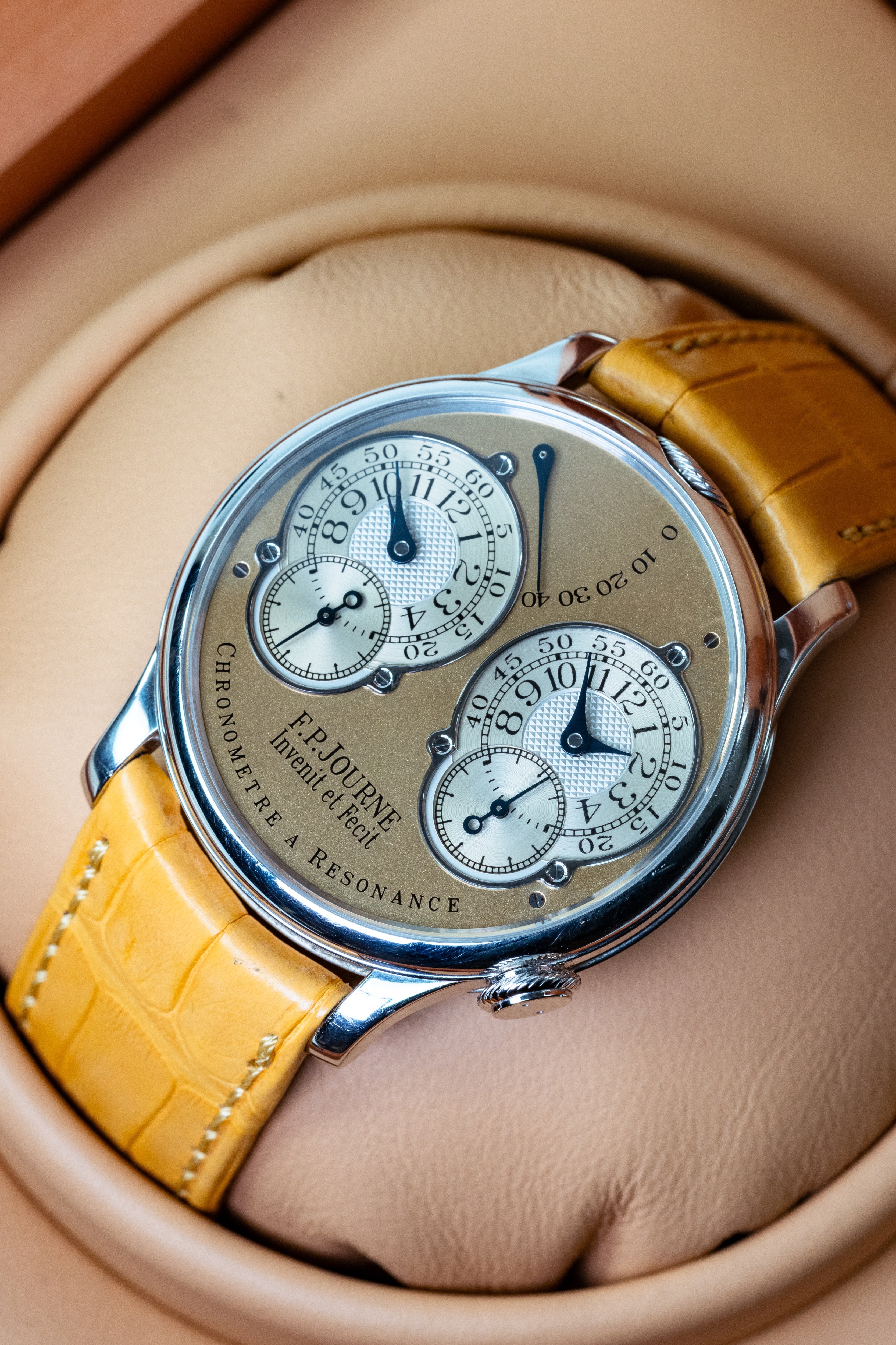 F.P.Journe Chronometre à Resonance (01R) 38MM Platinum Brass Movement Gold Dial Calibre 1499