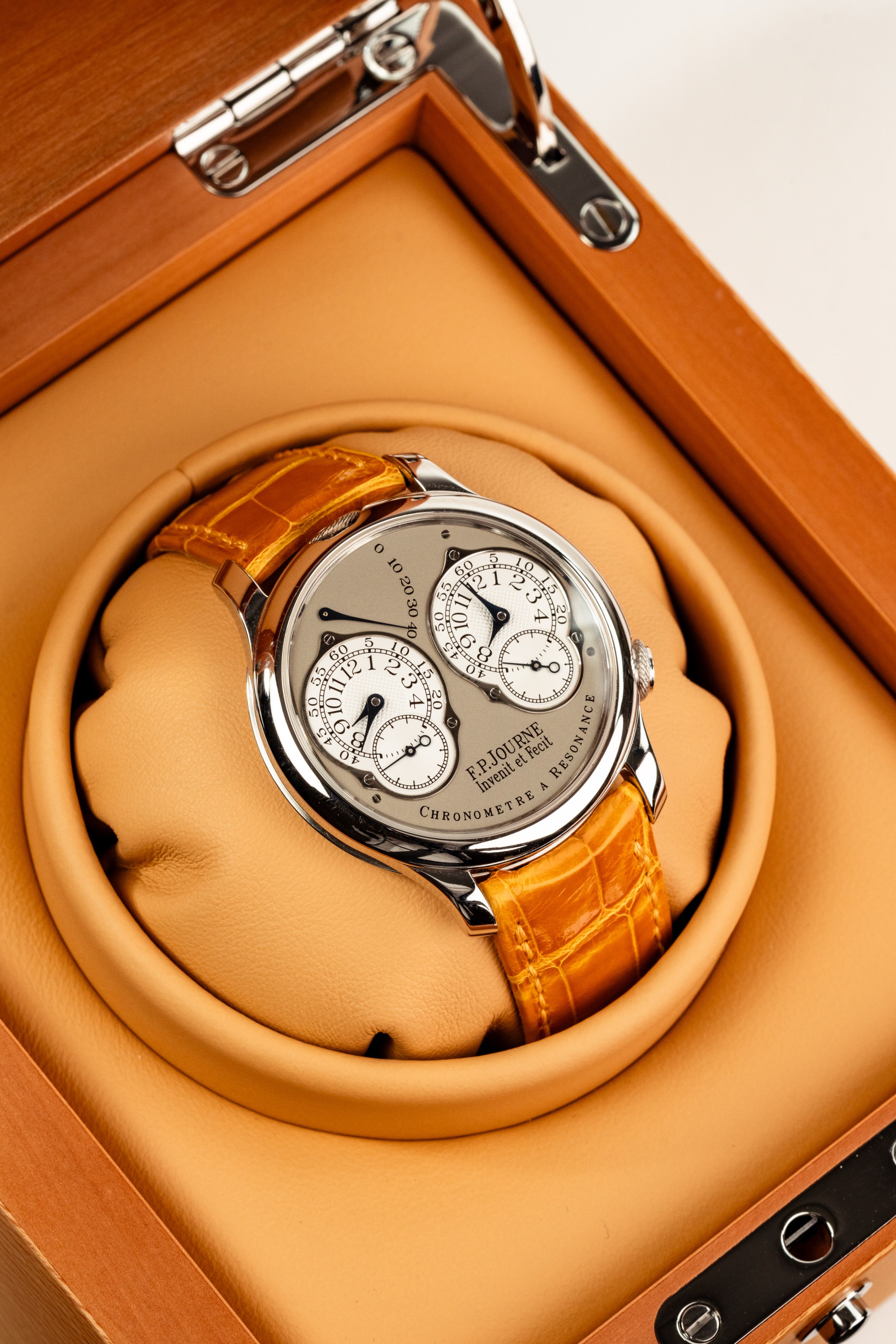 F.P.Journe CHRONOMÈTRE À RÉSONANCE (04RN) Platinum Silver Dial Leather Strap 40MM Calibre 1499.2