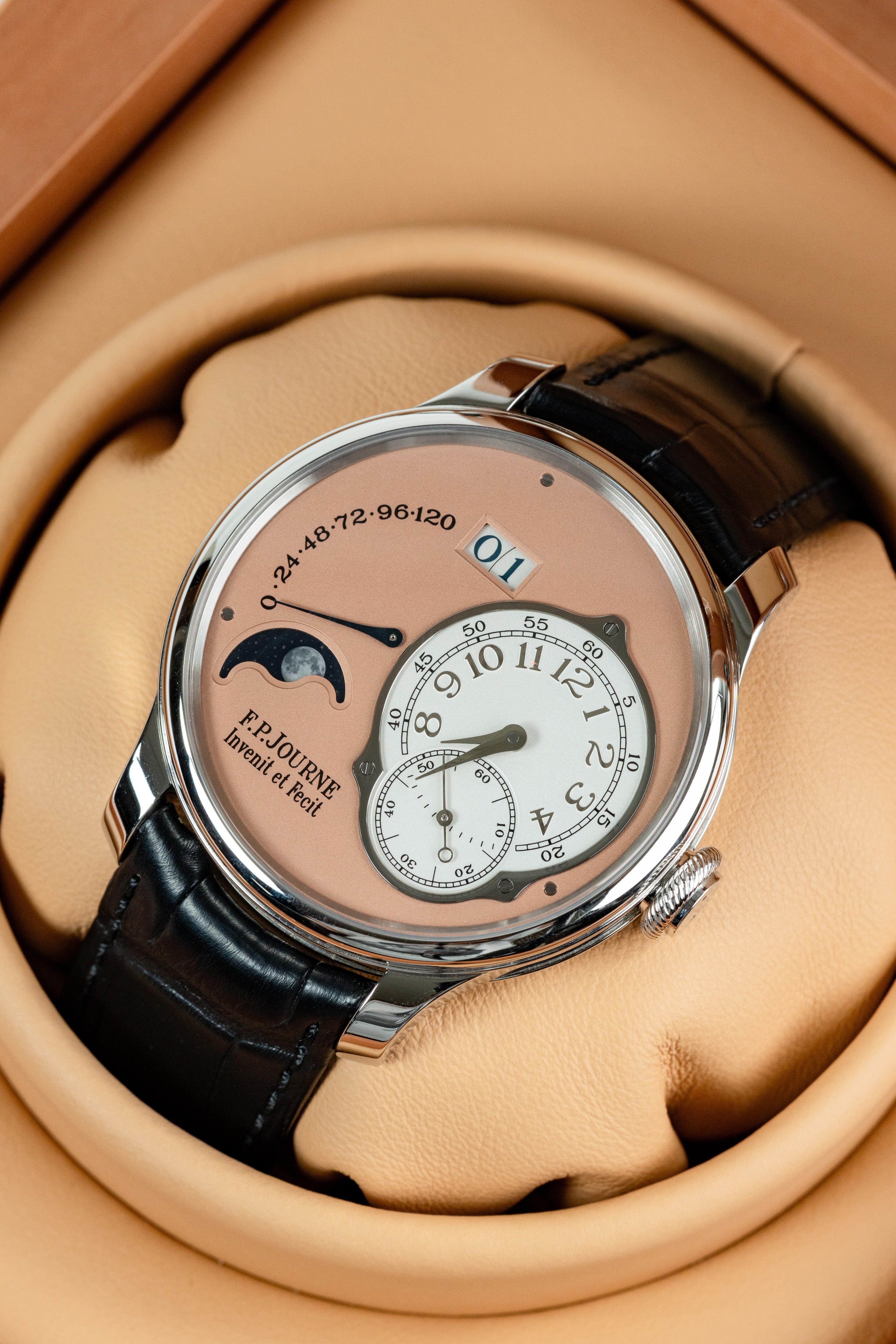 F.P.Journe Octa Lune (LN) Platinum Salmon Dial Black Leather Strap 40MM Calibre 1300.3