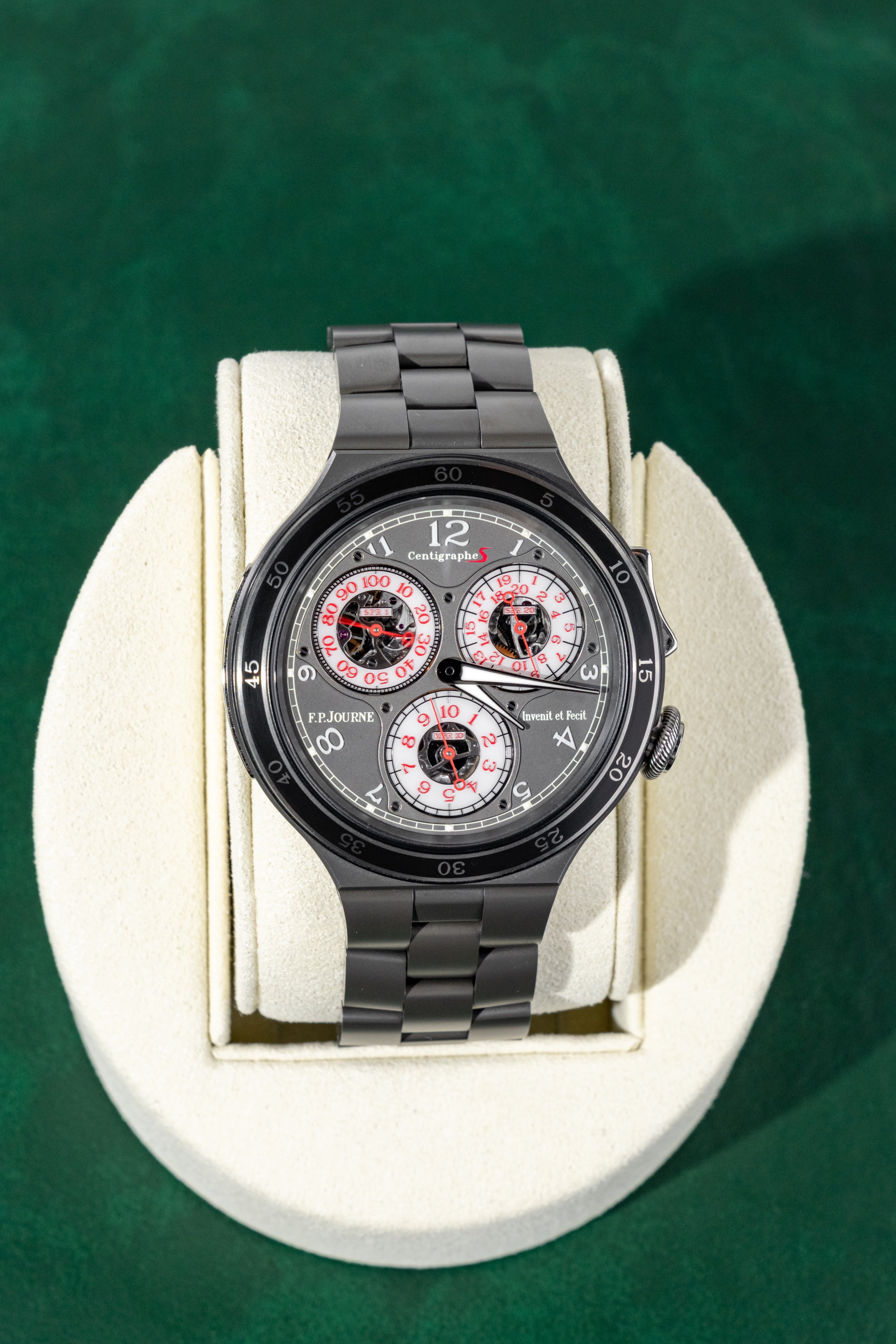 F.P.Journe Centigraphe (CTS2) Titanium Case and Bracelet Grey Dial 44MM Calibre 1506