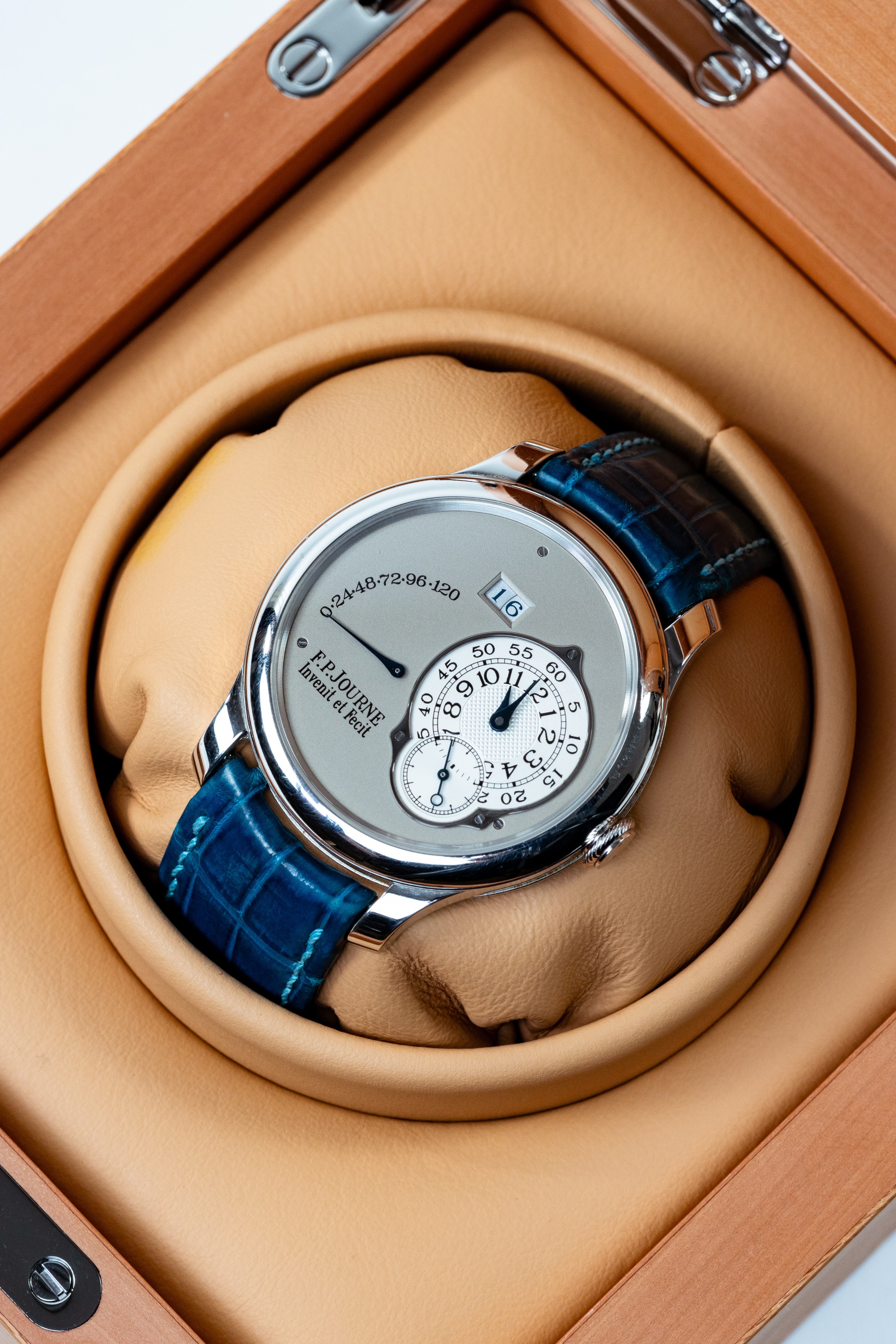 F.P.Journe Octa Reserve de Marche (A) Platinum Grey Dial Blue Leather Strap 40MM Calibre 1300.3