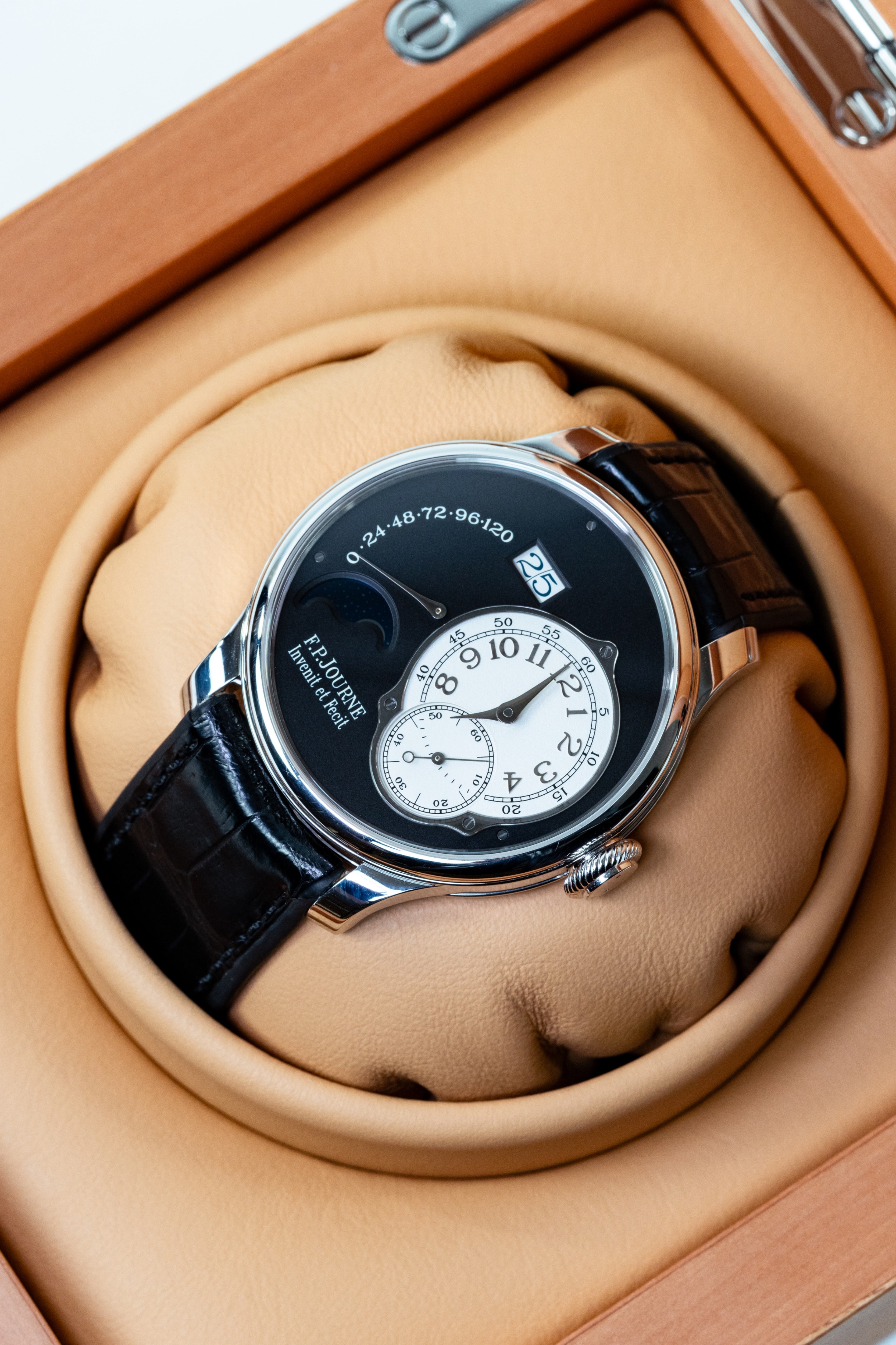F.P.Journe Octa Black Lune (LN) Platinum Black Dial White Leather Strap 40MM Calibre 1300.3