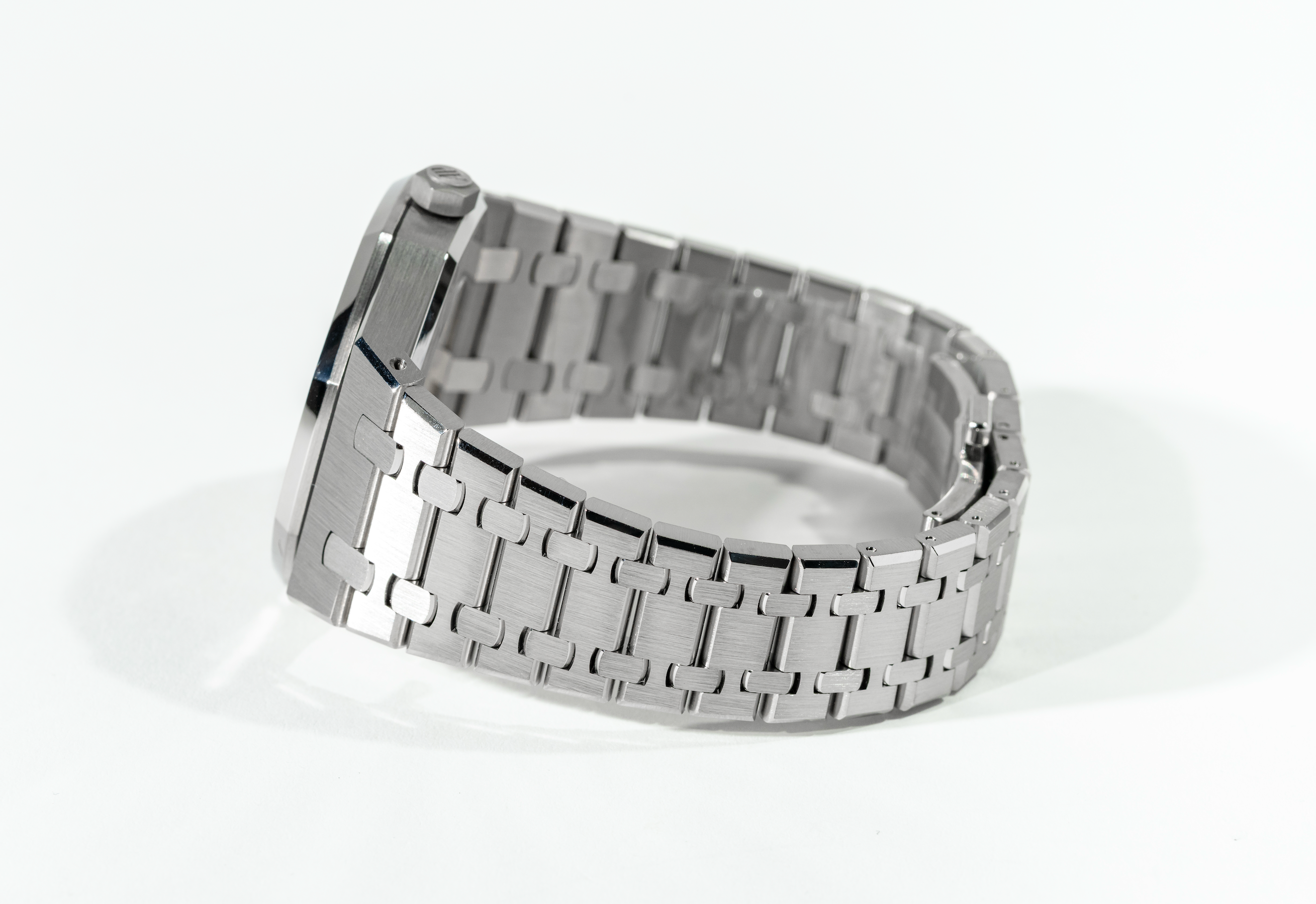 Audemars Piguet Royal Oak 15407ST.OO.1220ST.01 Double Balance Wheel Stainless Steel Openworked Dial
